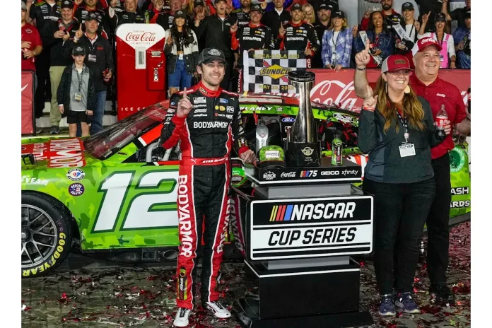 Ryan Blaney, Ryan Blaney family Christmas