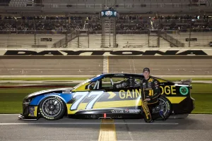 Spire Motorsports Banks on Suárez for 2026 NASCAR Surge