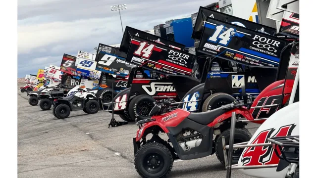 Spire Motorsports, Spire Motorsports dirt racing expansion