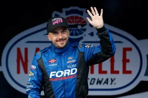 Frankie Muniz Returns Full-Time to NASCAR Truck Series in 2026
