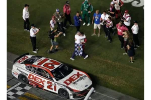 Wood Brothers Racing’s 2025 Achievement: Diecast Ranks Top 10