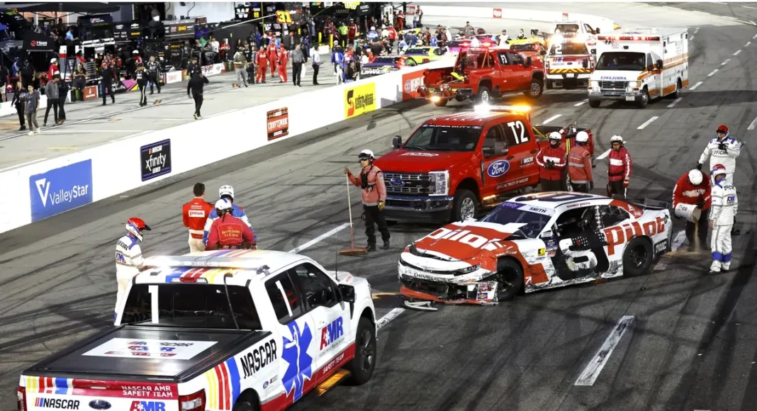 Image of NASCAR Race Xfinity 500