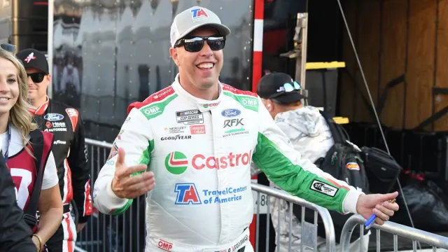 Brad Keselowski, Bowman Gray Stadium, Cook Out Clash, Cup Series, Brad Keselowski leg injury update