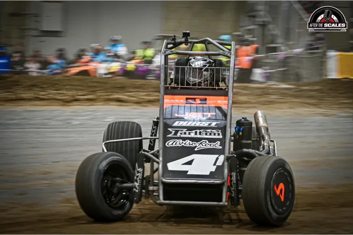 Chase Briscoe, Tony Stewart, Chase Briscoe Chili Bowl offer