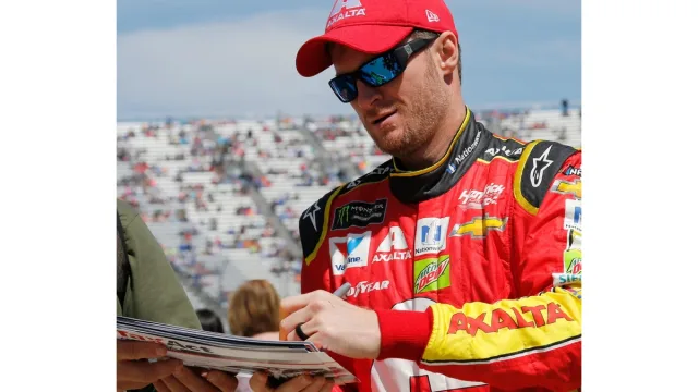 Dale Earnhardt Jr, Daytona 500, Cup Series, Dale Earnhardt Jr NASCAR retirement