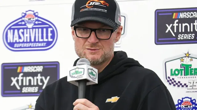 Dale Earnhardt Jr, Kyle Larson, Cup Series, Truck Series, Dale Earnhardt Jr NASCAR comments