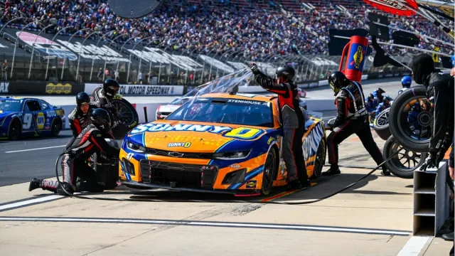 HYAK Motorsports, Chevrolet, Ricky Stenhouse Jr, Cup Series, Hyak Motorsports 2026 season preview