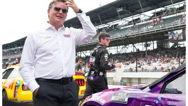 Jeff Gordon Makes Shocking NASCAR Racing Return in 2026