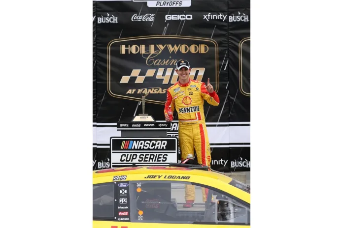 Joey Logano, Joey Logano championship strategy changes