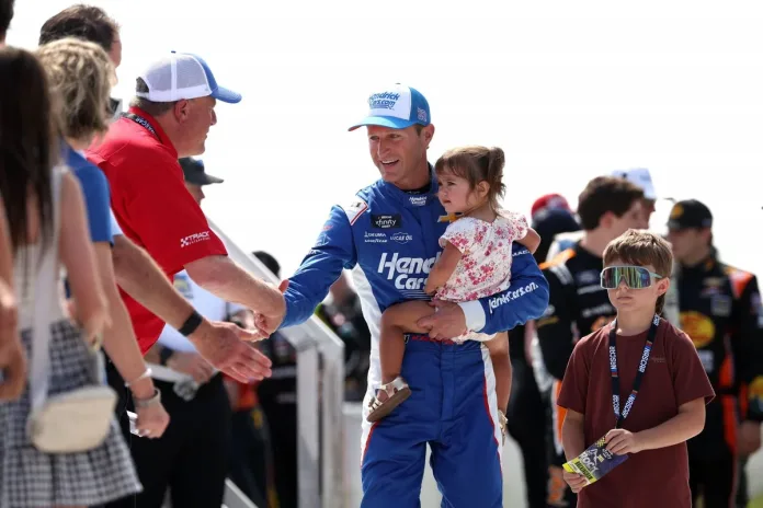 Kasey Kahne, Cup Series, Kasey Kahne celebrates daughter's birthday