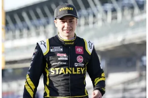 NASCAR Drivers Chili Bowl Results: Larson Flips, Bell Shines